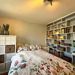 Cosy 2Bd Home-Away-From-Home Hackney